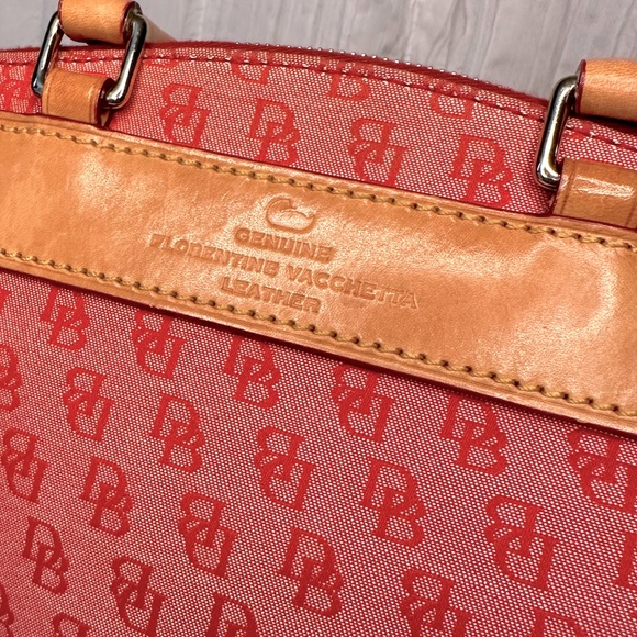 Dooney & Bourke Red Stitched/Leather Detailed Hand Bag - Picture 8 of 9